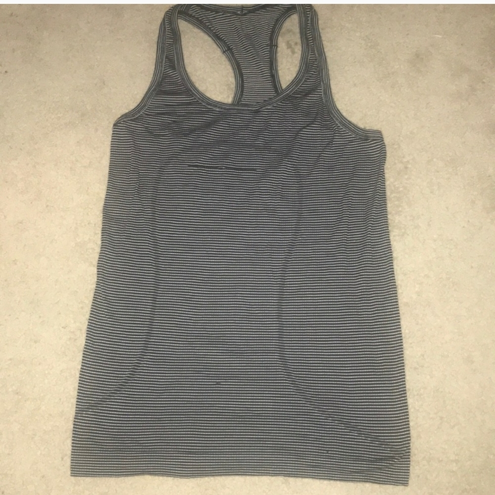 Lululemon tank top